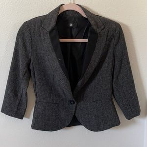 Gray / black womens blazer
